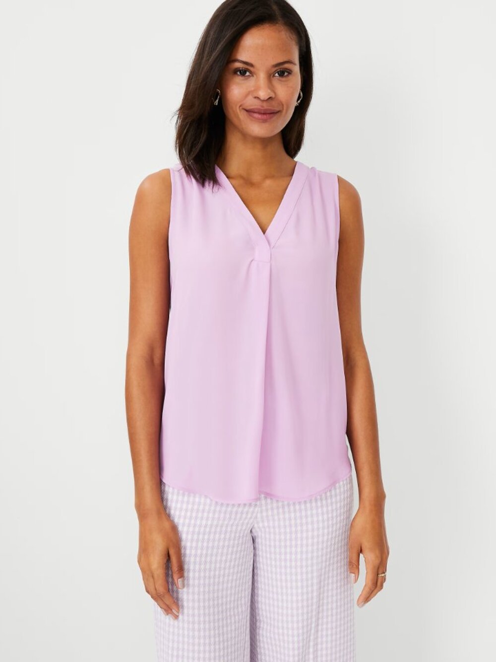 Ann Taylor Lavender Pink Pleat Front V-Neck Sleeveless Top